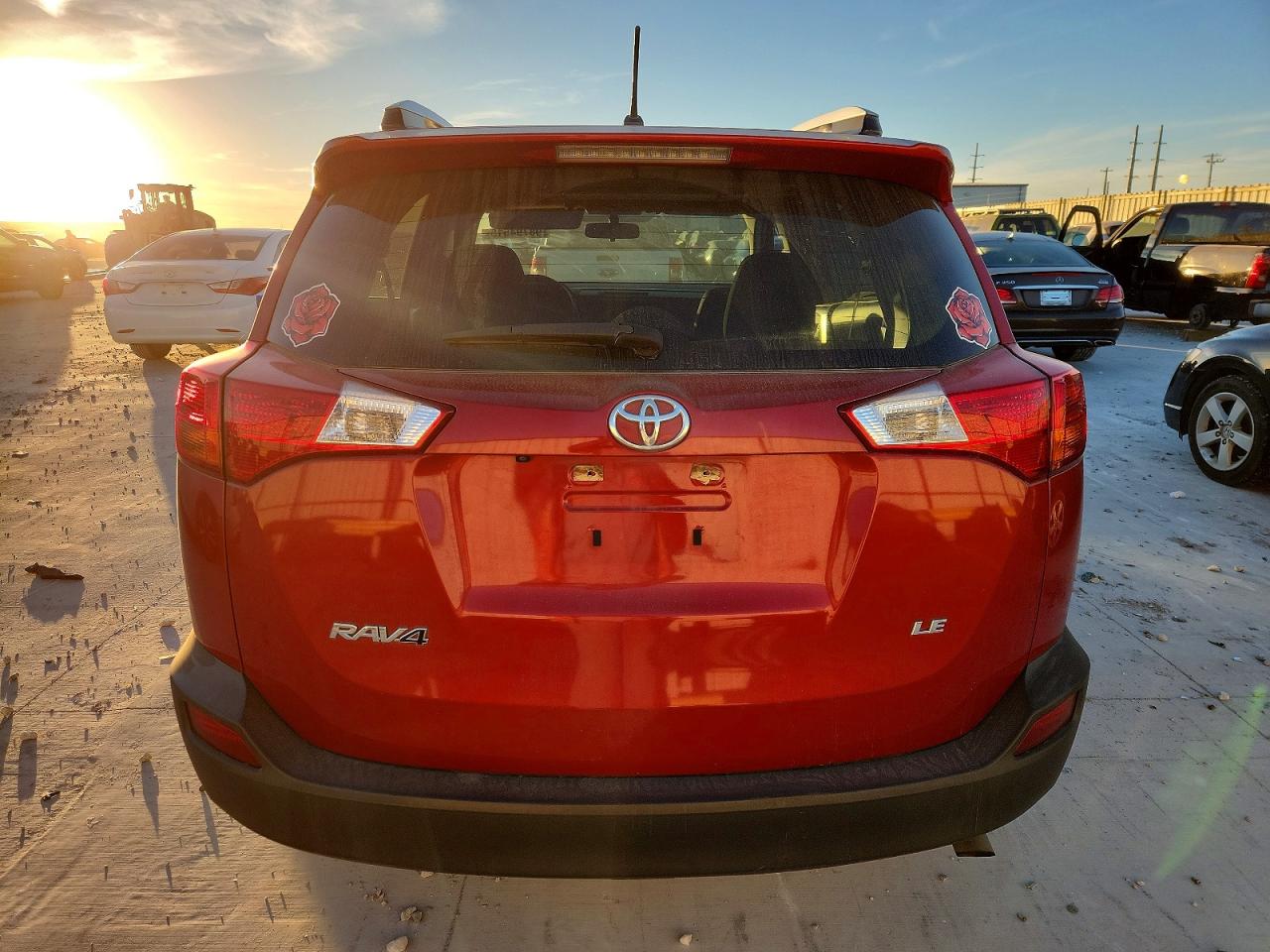 2015 TOYOTA RAV4 LE photo 6