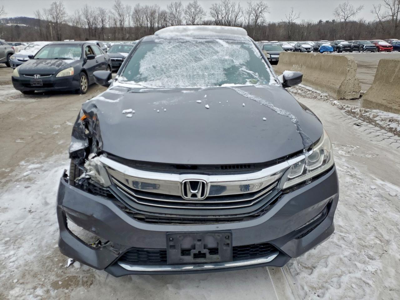 2016 HONDA ACCORD SPORT photo 5
