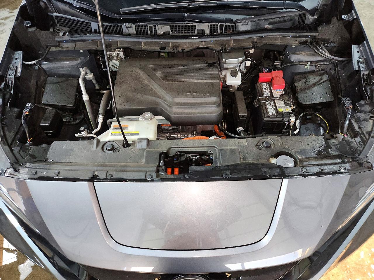 2025 NISSAN LEAF S photo 12