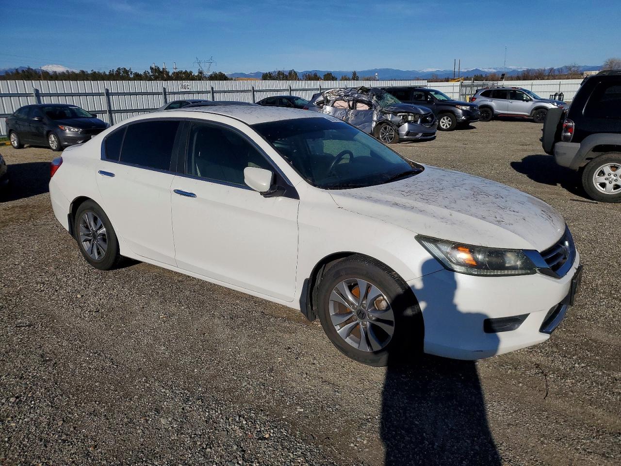 2015 HONDA ACCORD LX photo 4
