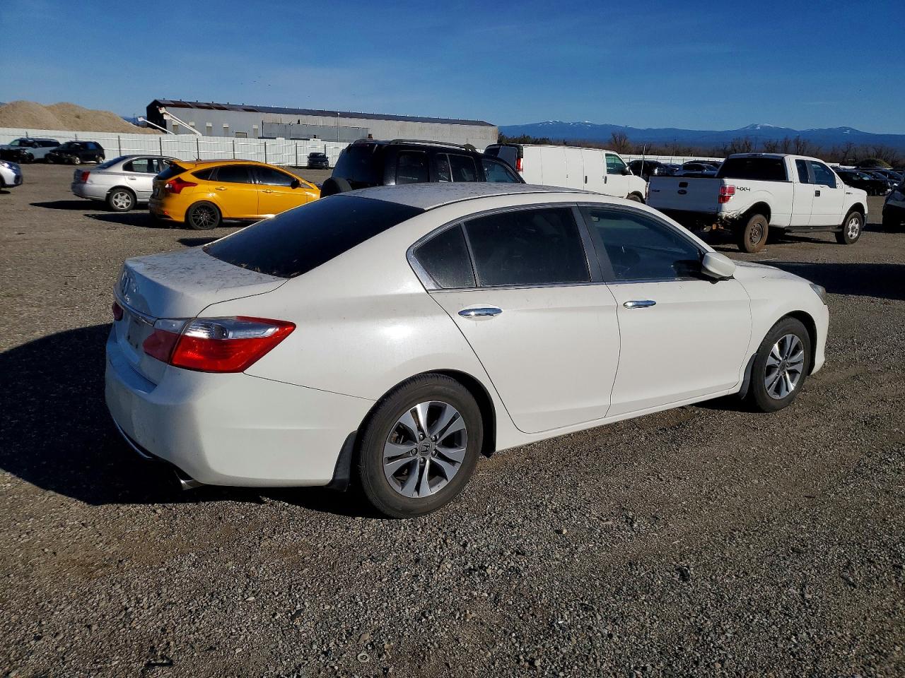 2015 HONDA ACCORD LX photo 3