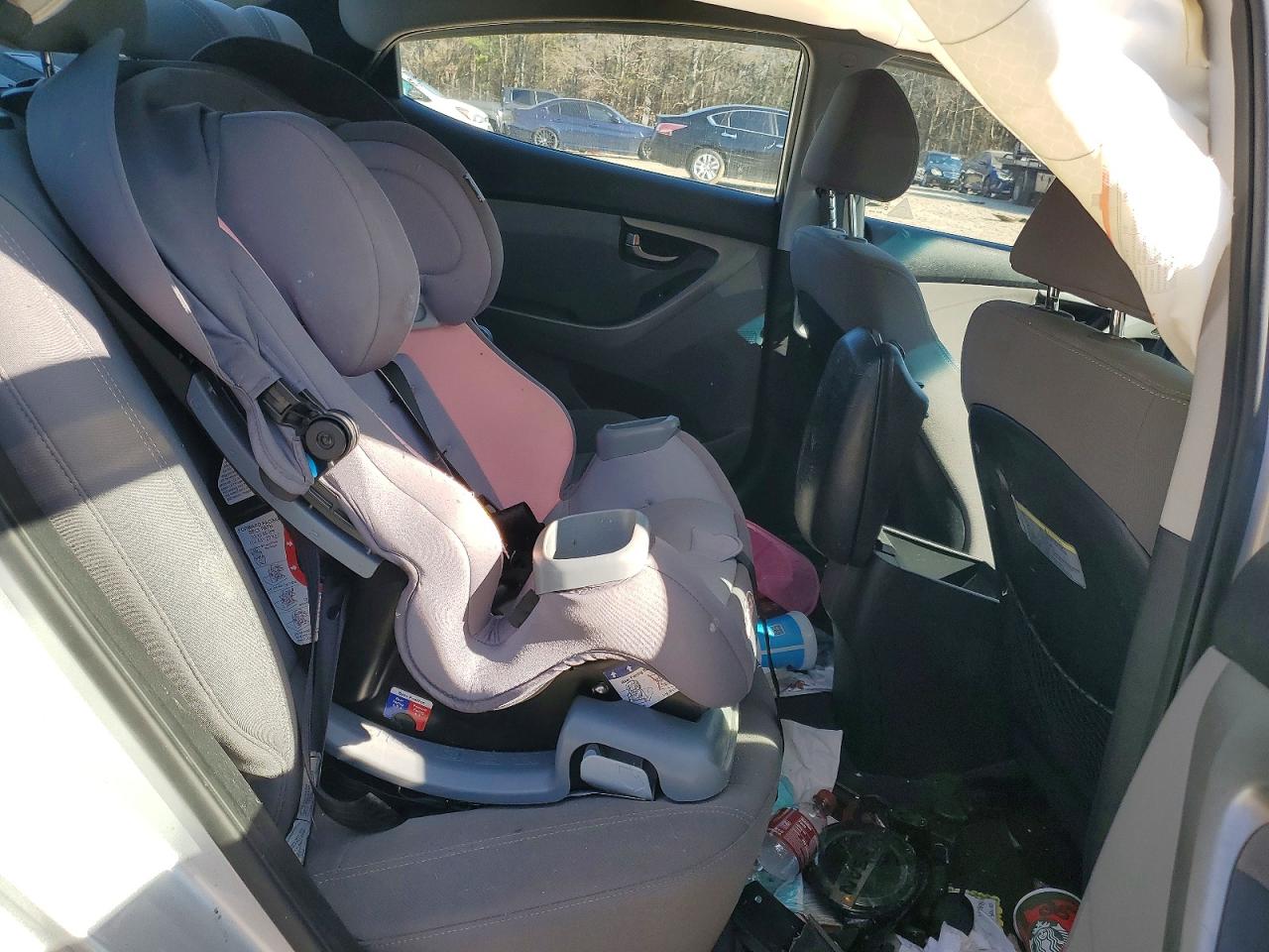 2014 HYUNDAI ELANTRA SE photo 10