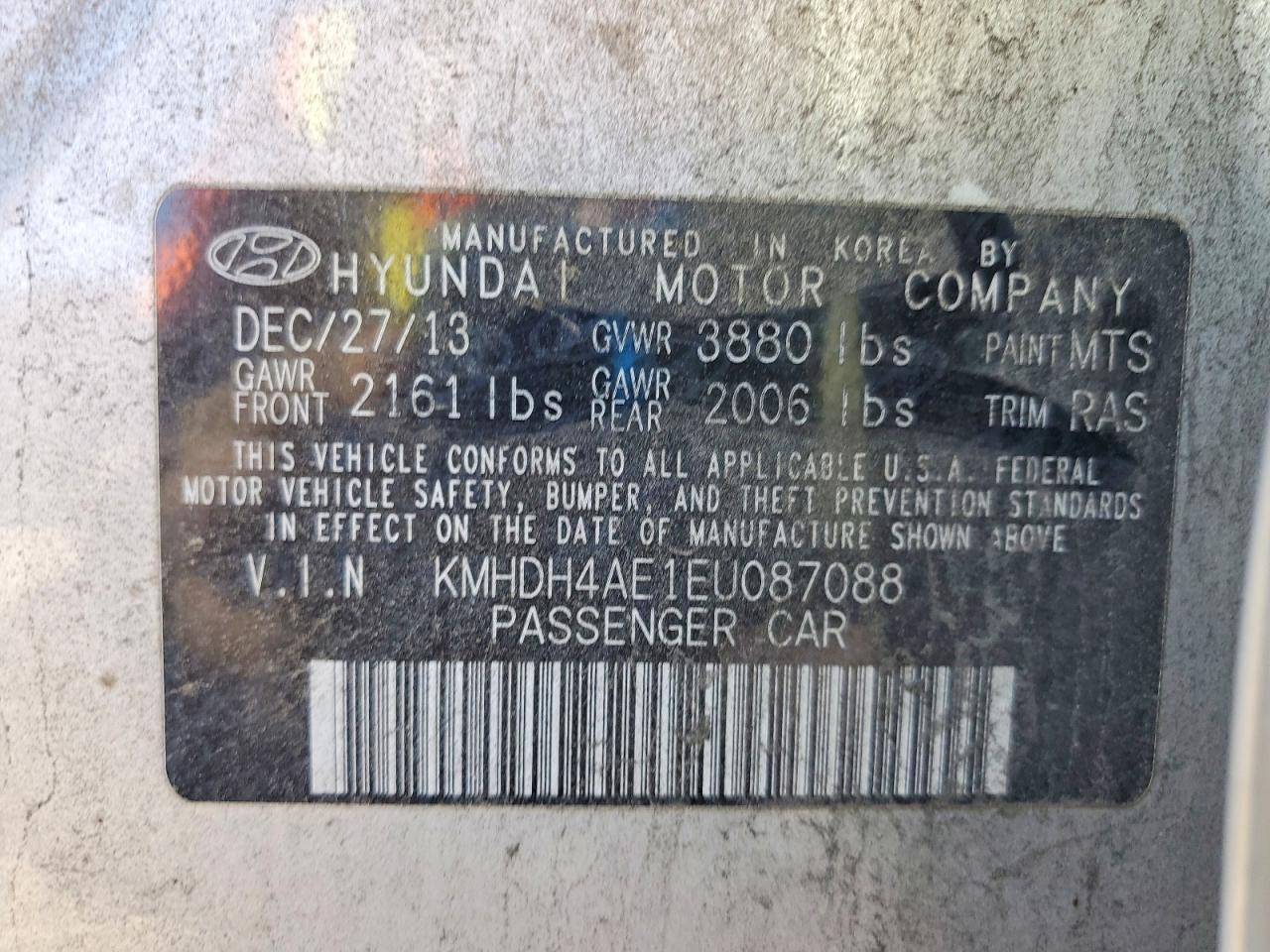 2014 HYUNDAI ELANTRA SE photo 12