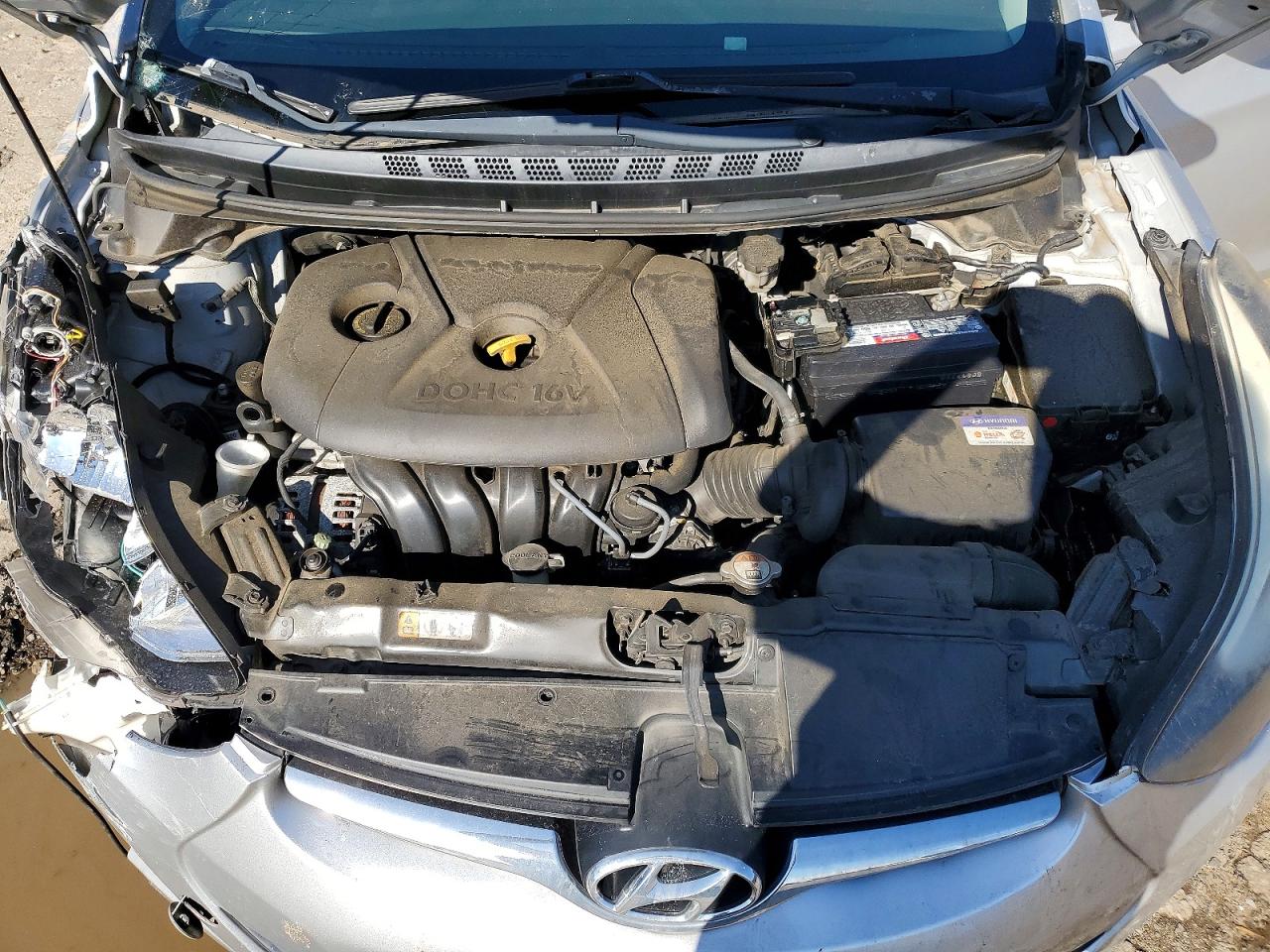 2014 HYUNDAI ELANTRA SE photo 11