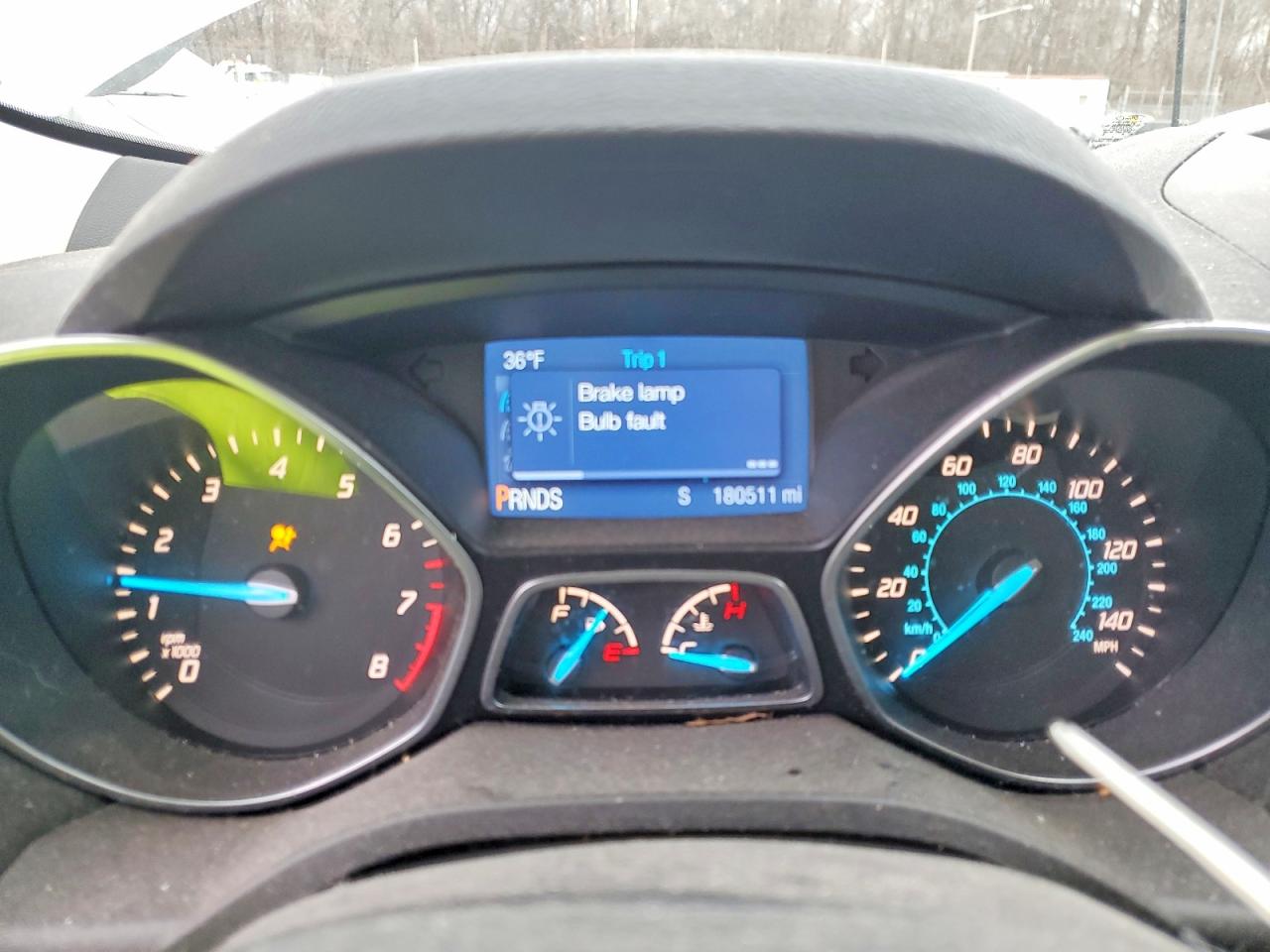 2015 FORD ESCAPE SE photo 9