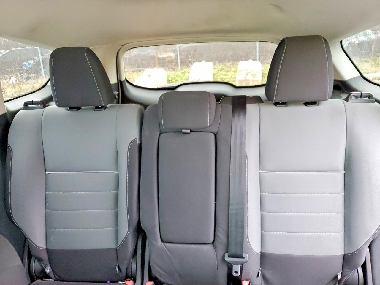 2015 FORD ESCAPE SE photo 10