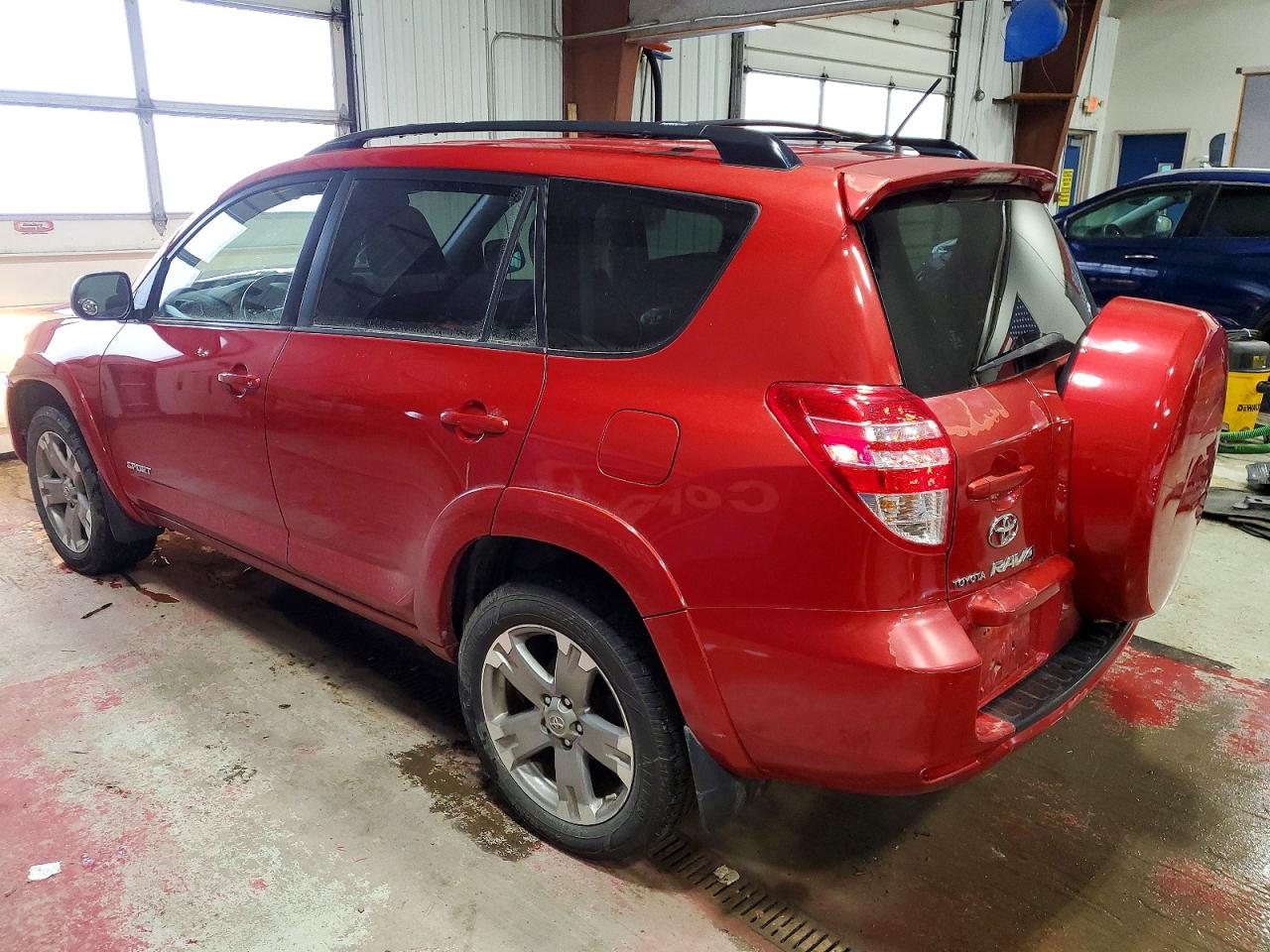 2010 TOYOTA RAV4 SPORT photo 2