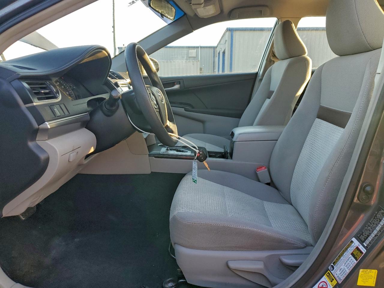 2012 TOYOTA CAMRY BASE photo 7