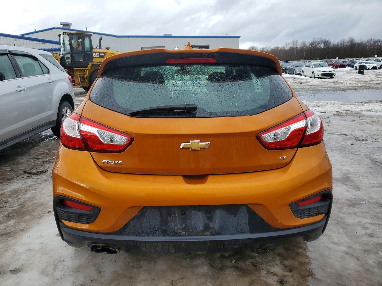 2017 CHEVROLET CRUZE LT photo 6