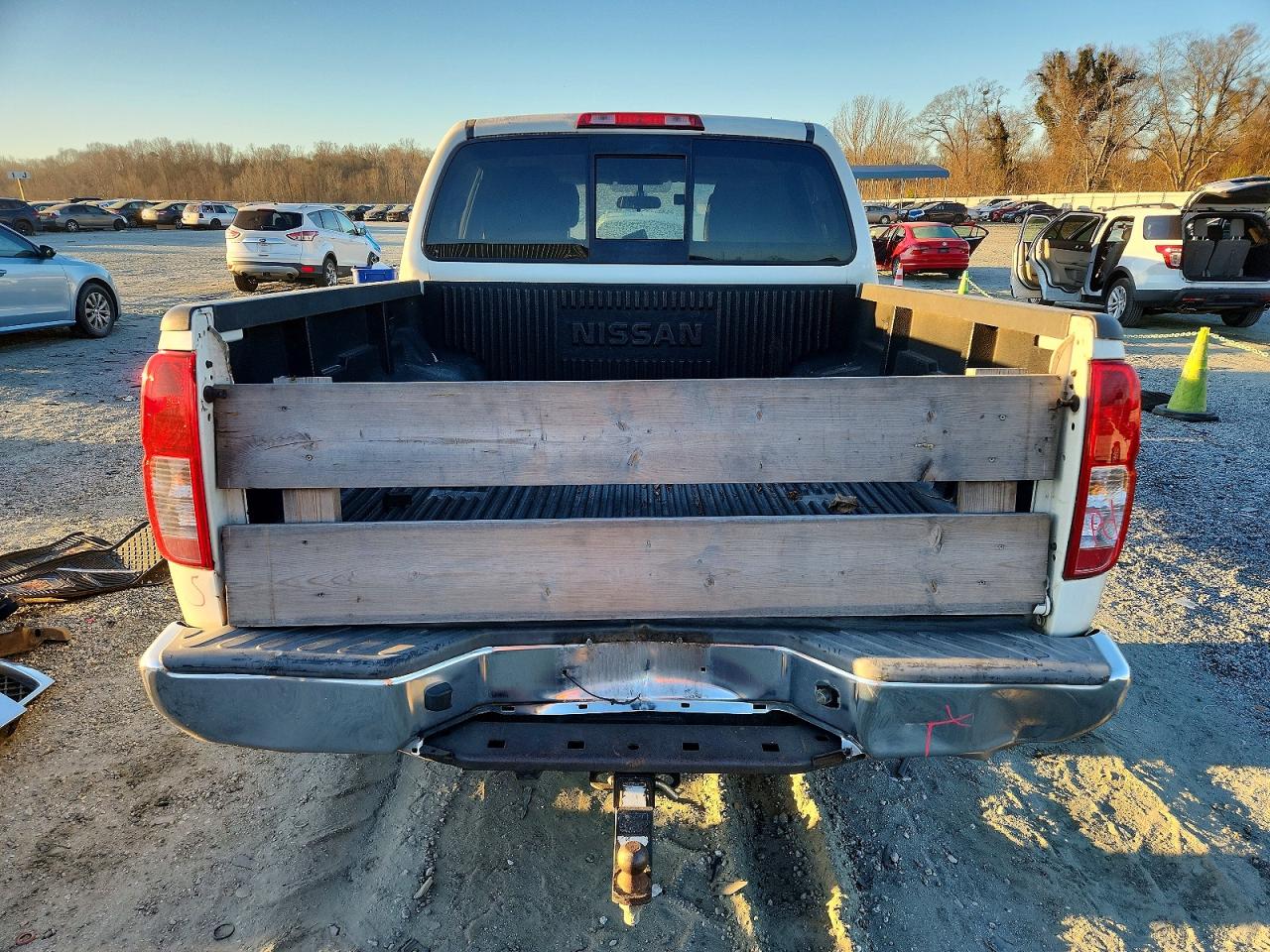 2017 NISSAN FRONTIER S photo 6