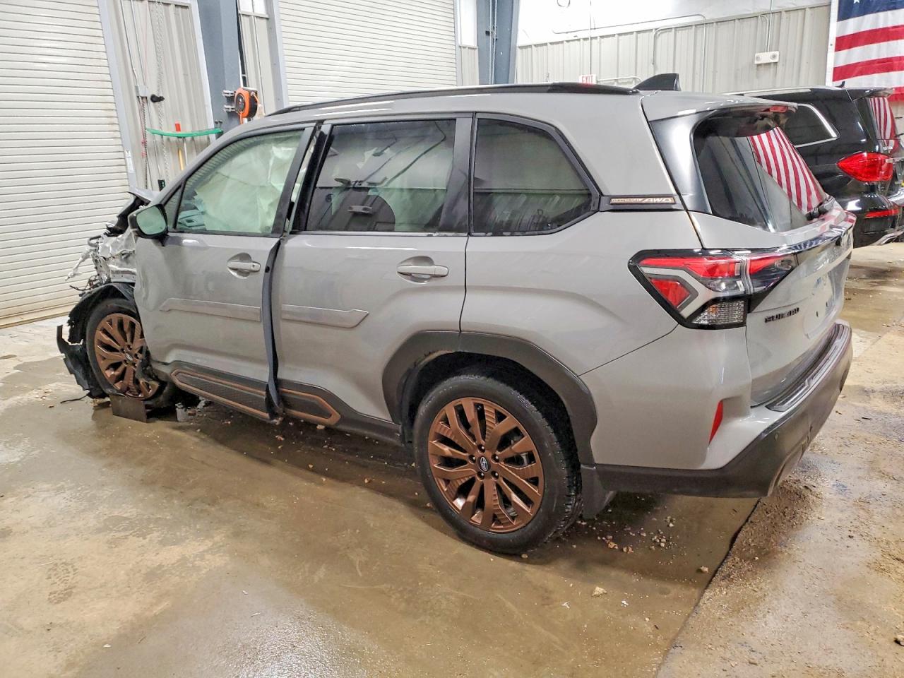 2025 SUBARU FORESTER SPORT photo 2