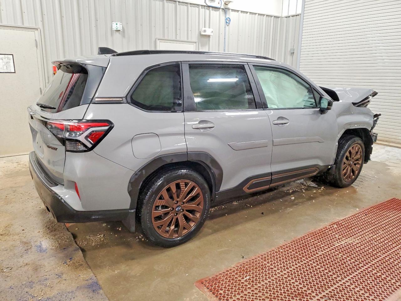 2025 SUBARU FORESTER SPORT photo 3
