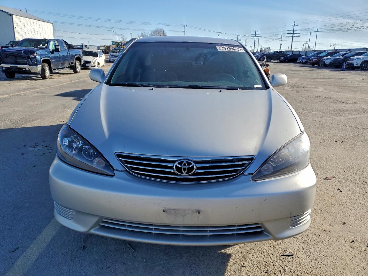 2005 TOYOTA CAMRY LE photo 5