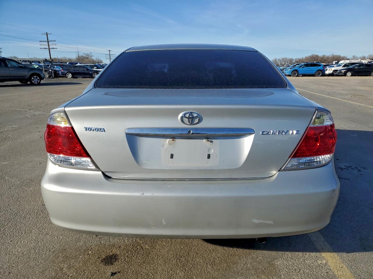 2005 TOYOTA CAMRY LE photo 6