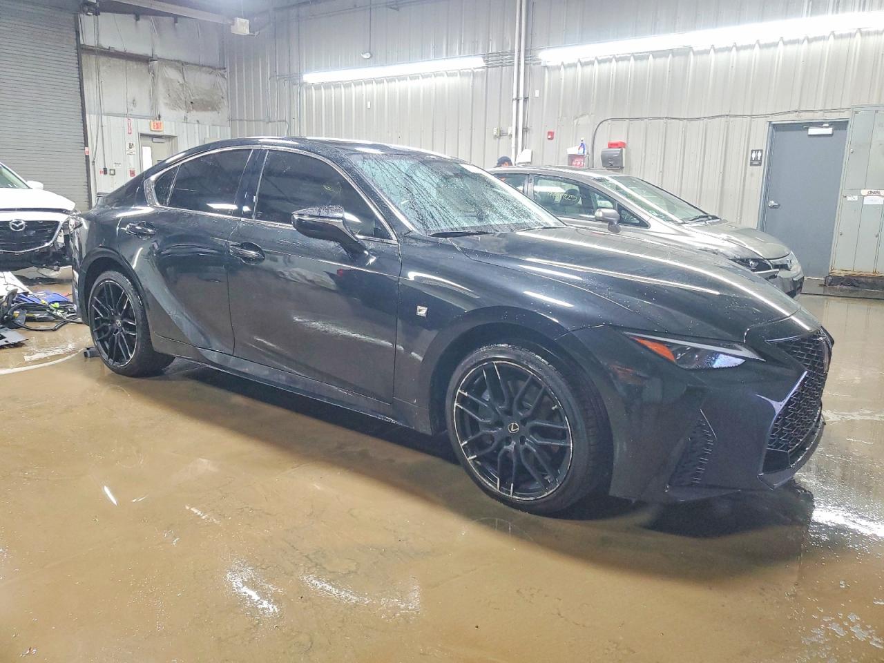 2021 LEXUS IS 350 F SPORT photo 4
