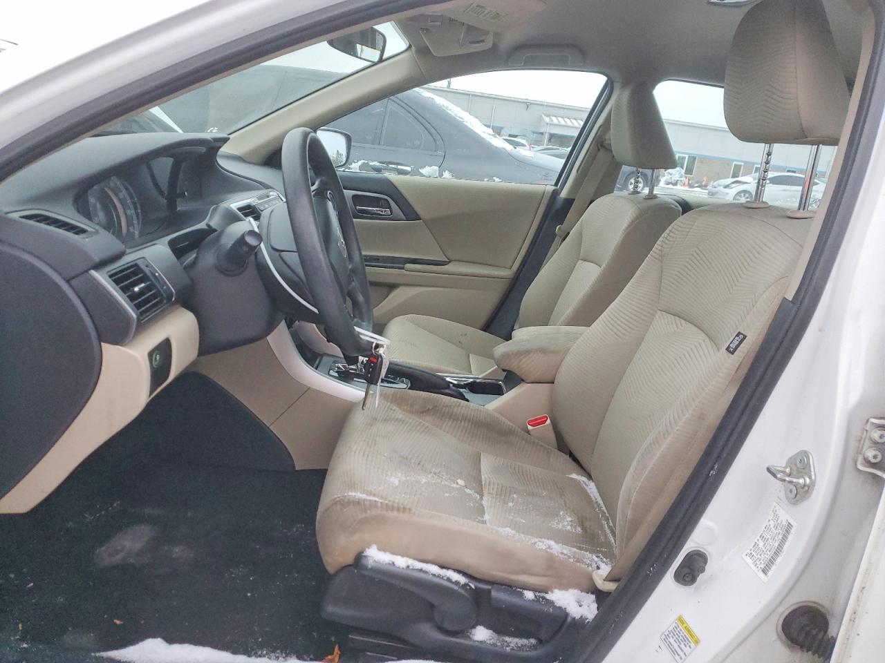 2015 HONDA ACCORD LX photo 7