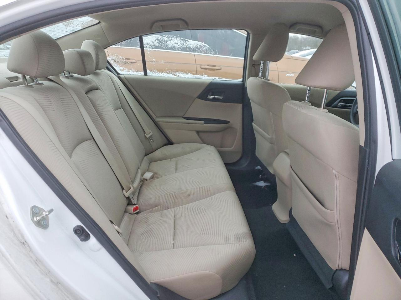 2015 HONDA ACCORD LX photo 10