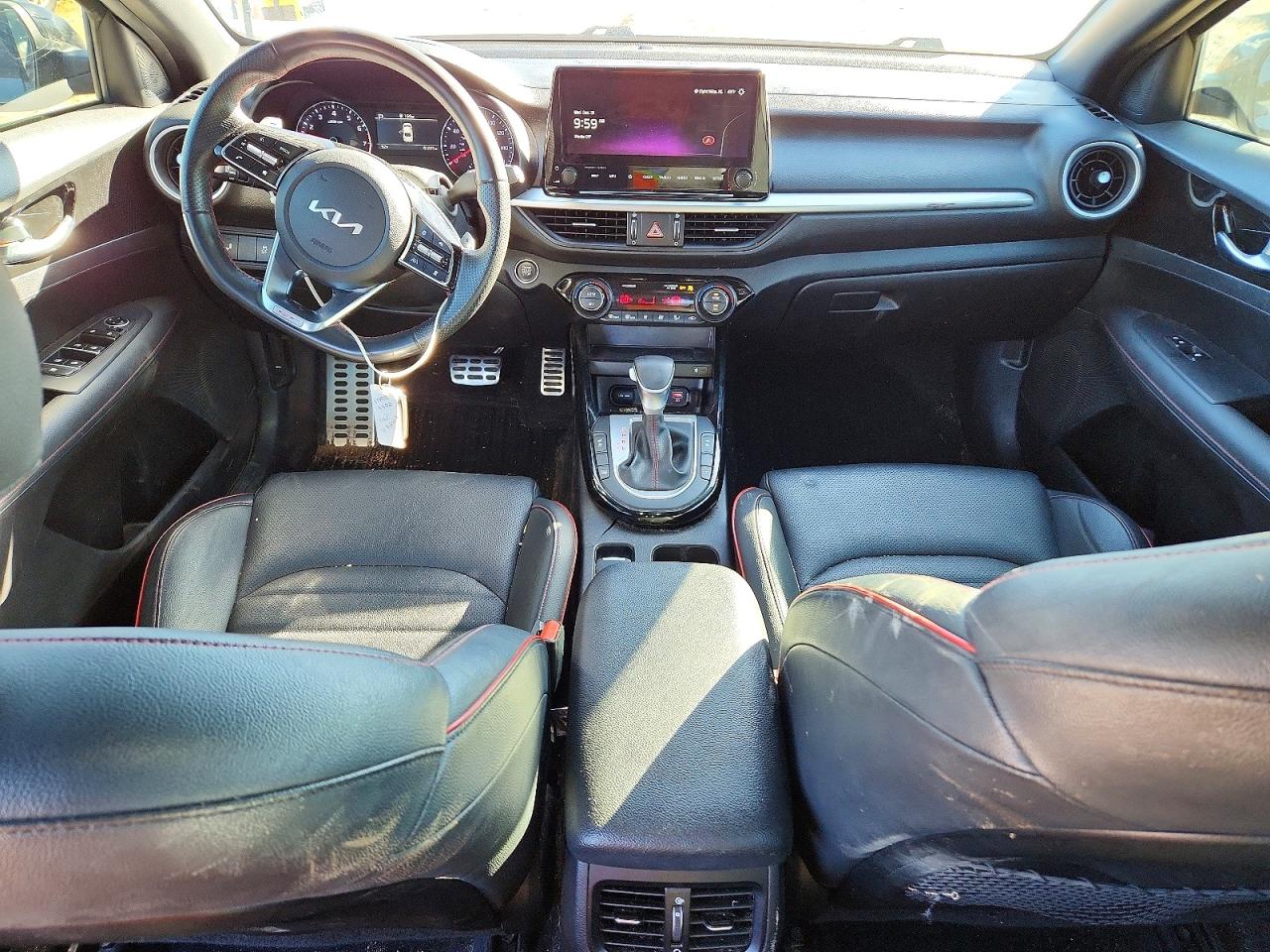 2023 KIA FORTE GT photo 15