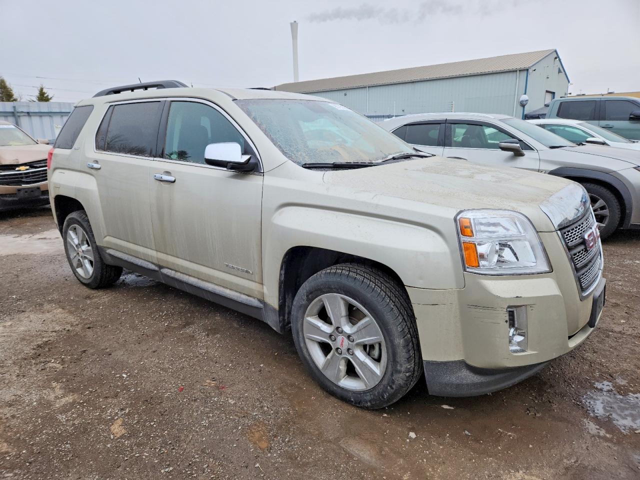 2015 GMC TERRAIN SLT photo 4