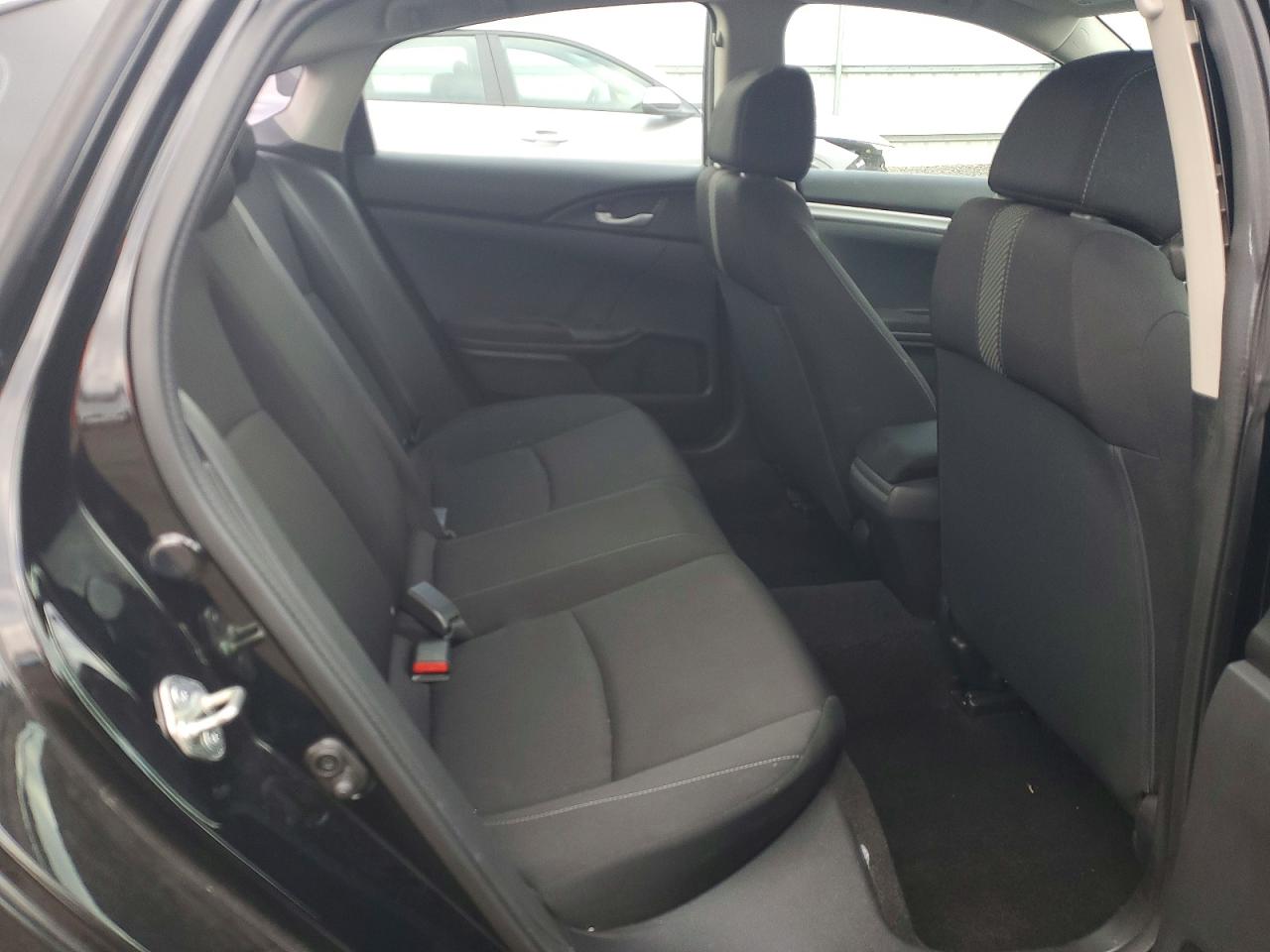 2017 HONDA CIVIC LX photo 10