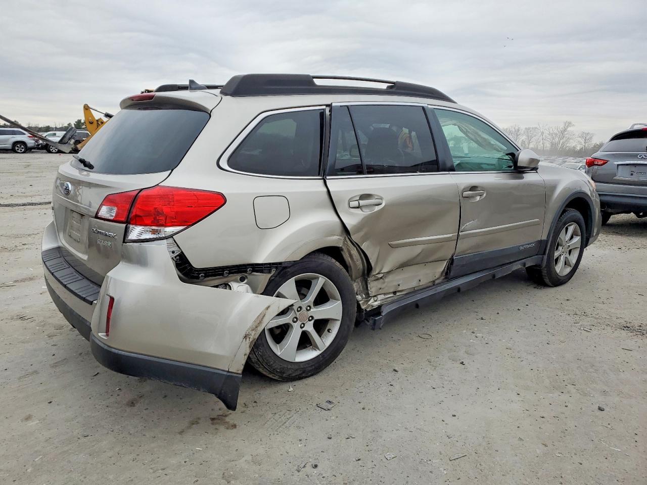 2014 SUBARU OUTBACK 2.5I PREMIUM photo 3