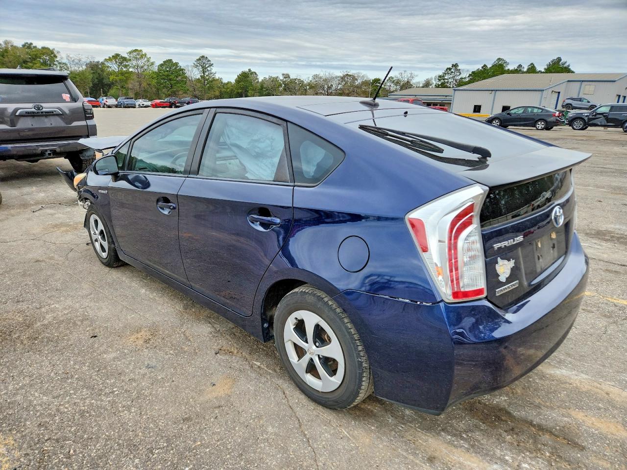 2014 TOYOTA PRIUS photo 2