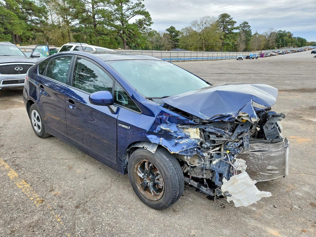 2014 TOYOTA PRIUS photo 4