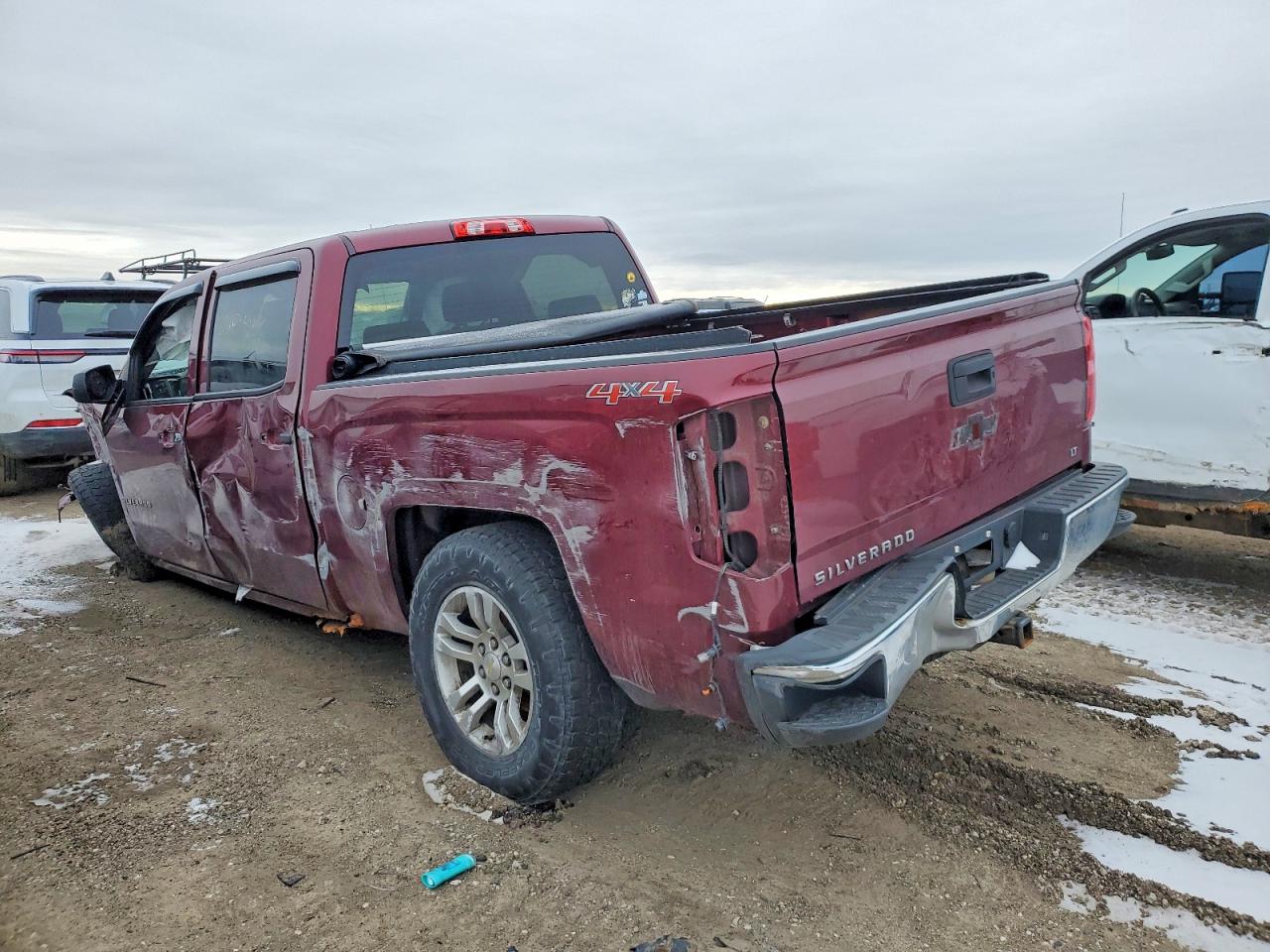 2014 CHEVROLET SILVERADO K1500 LT photo 2