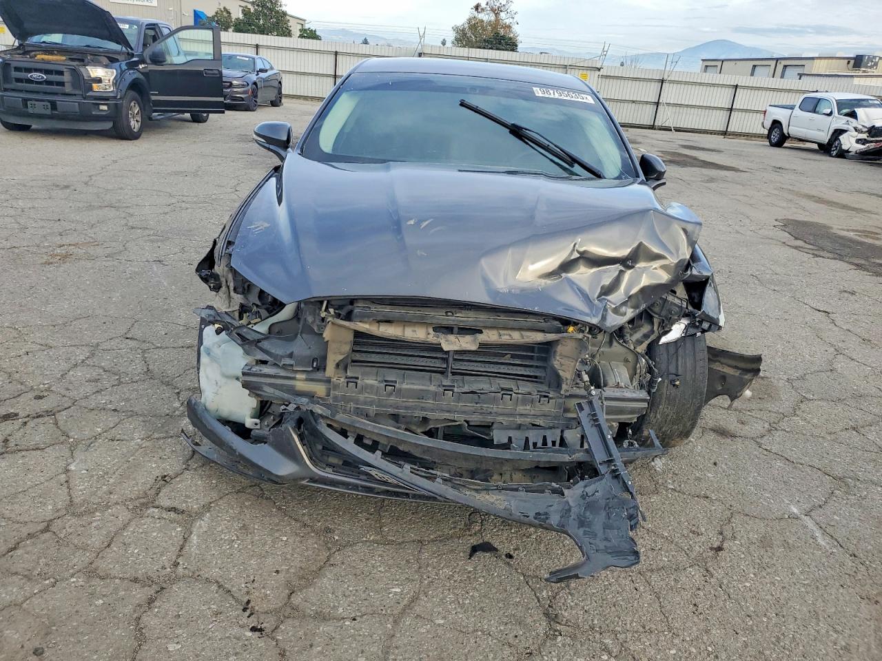 2015 FORD FUSION SE photo 5