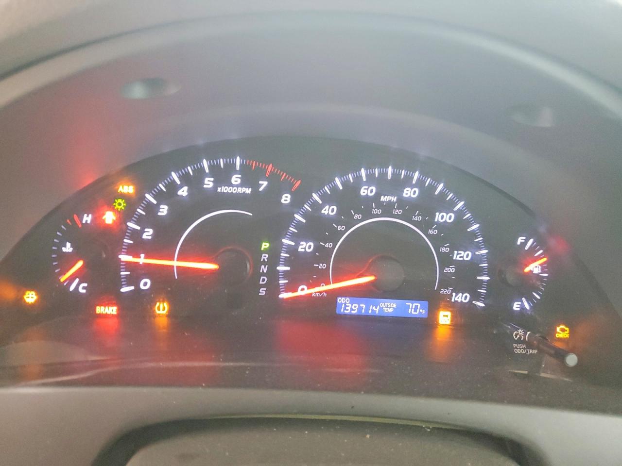 2011 TOYOTA CAMRY BASE photo 9