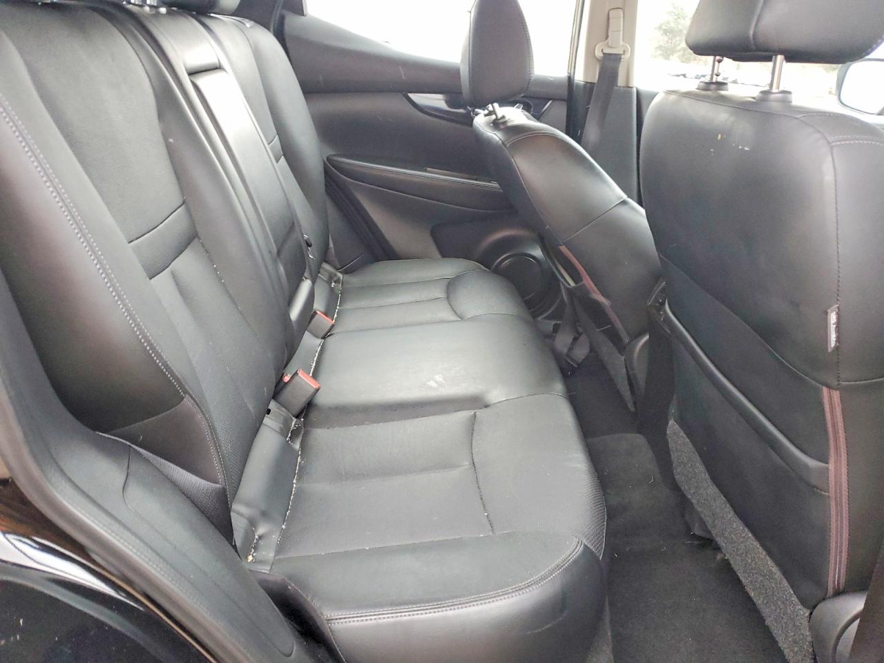 2018 NISSAN ROGUE SPORT S photo 11