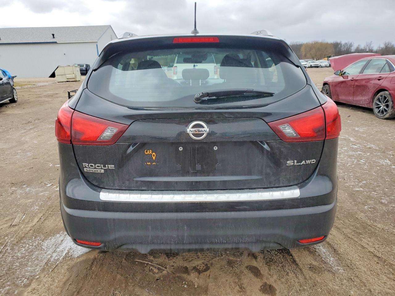 2018 NISSAN ROGUE SPORT S photo 6