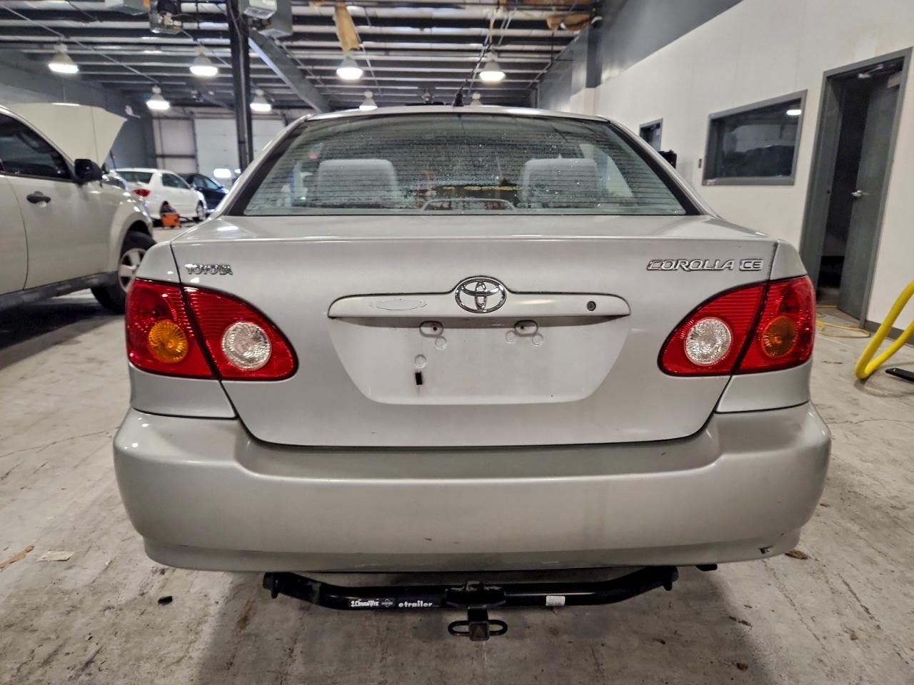 2003 TOYOTA COROLLA CE photo 6