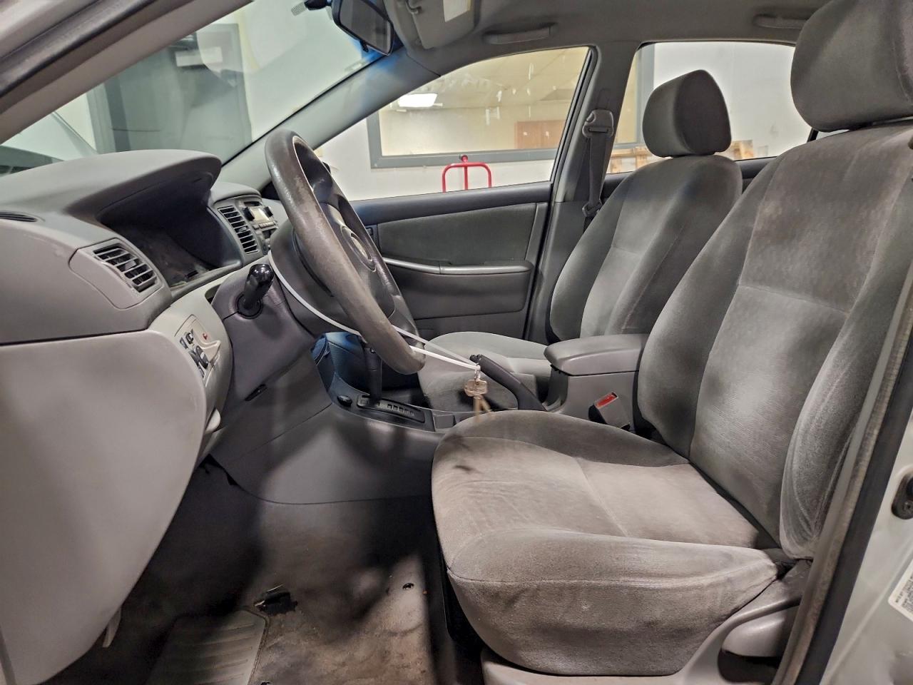 2003 TOYOTA COROLLA CE photo 7
