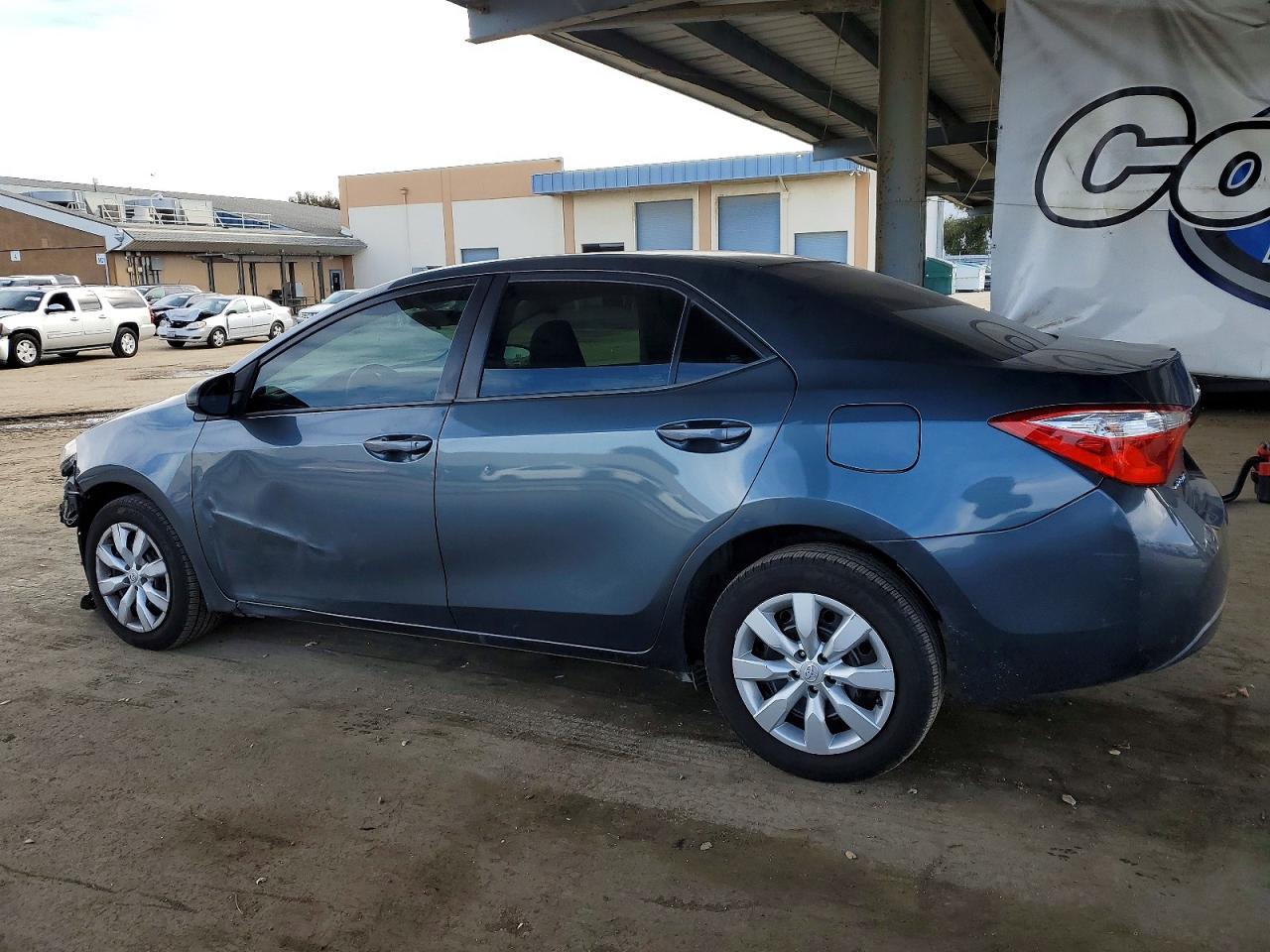 2015 TOYOTA COROLLA L photo 2