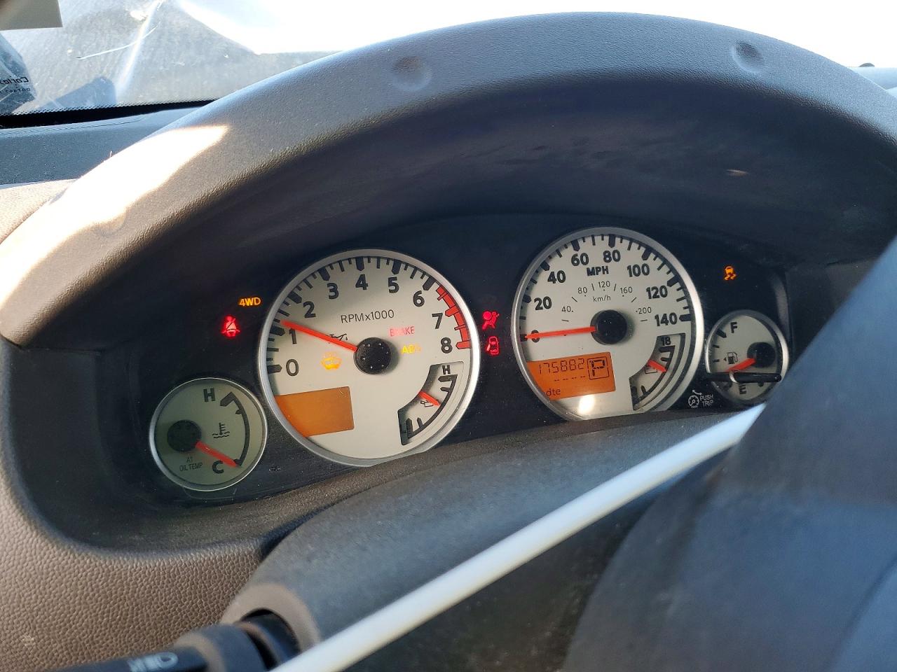 2018 NISSAN FRONTIER PRO-4X photo 9