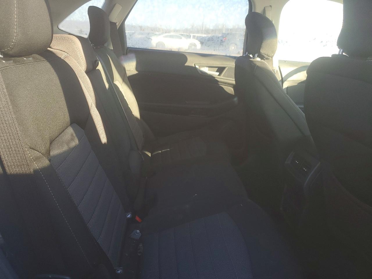 2019 FORD EDGE SE photo 11