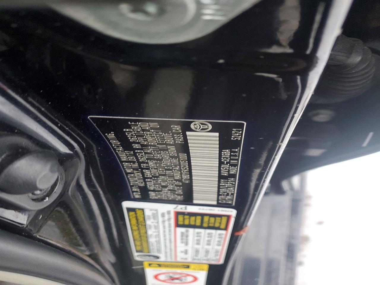 2012 TOYOTA CAMRY HYBRID photo 12