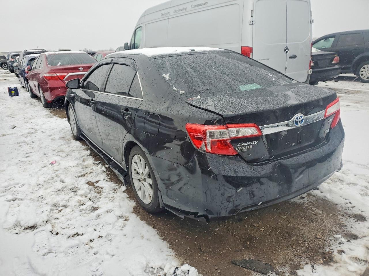 2012 TOYOTA CAMRY HYBRID photo 2