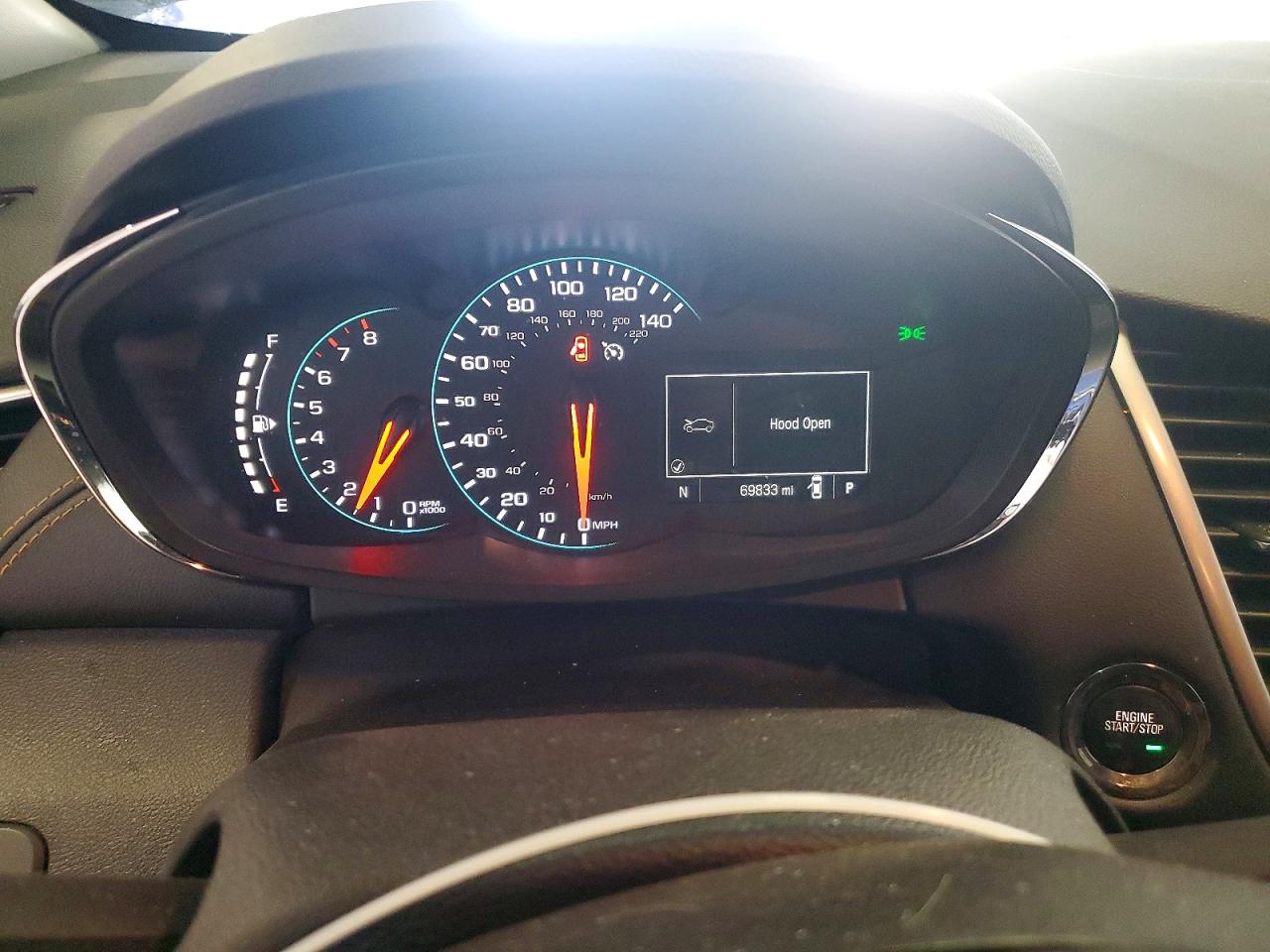 2018 CHEVROLET TRAX 1LT photo 9