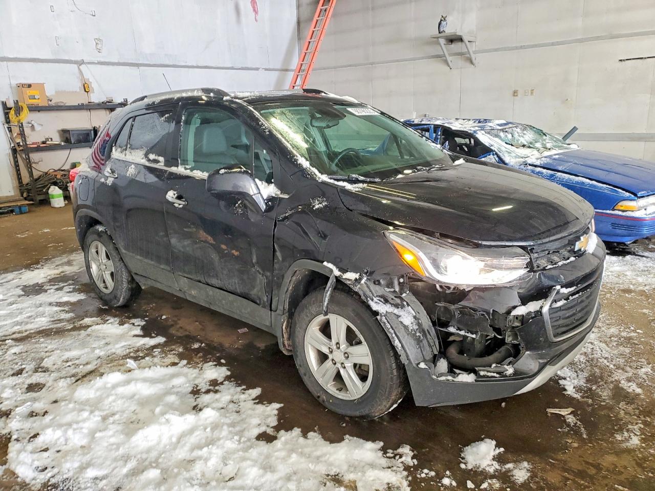 2018 CHEVROLET TRAX 1LT photo 4