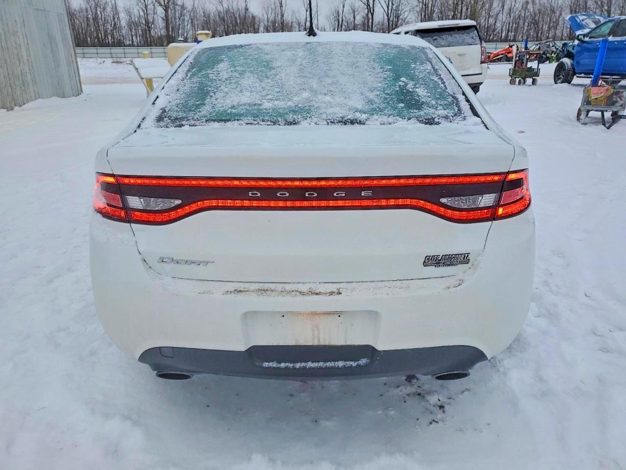 2015 DODGE DART SXT photo 6