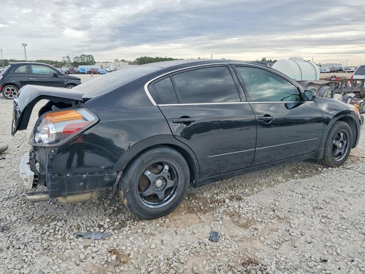 2012 NISSAN ALTIMA BASE photo 3