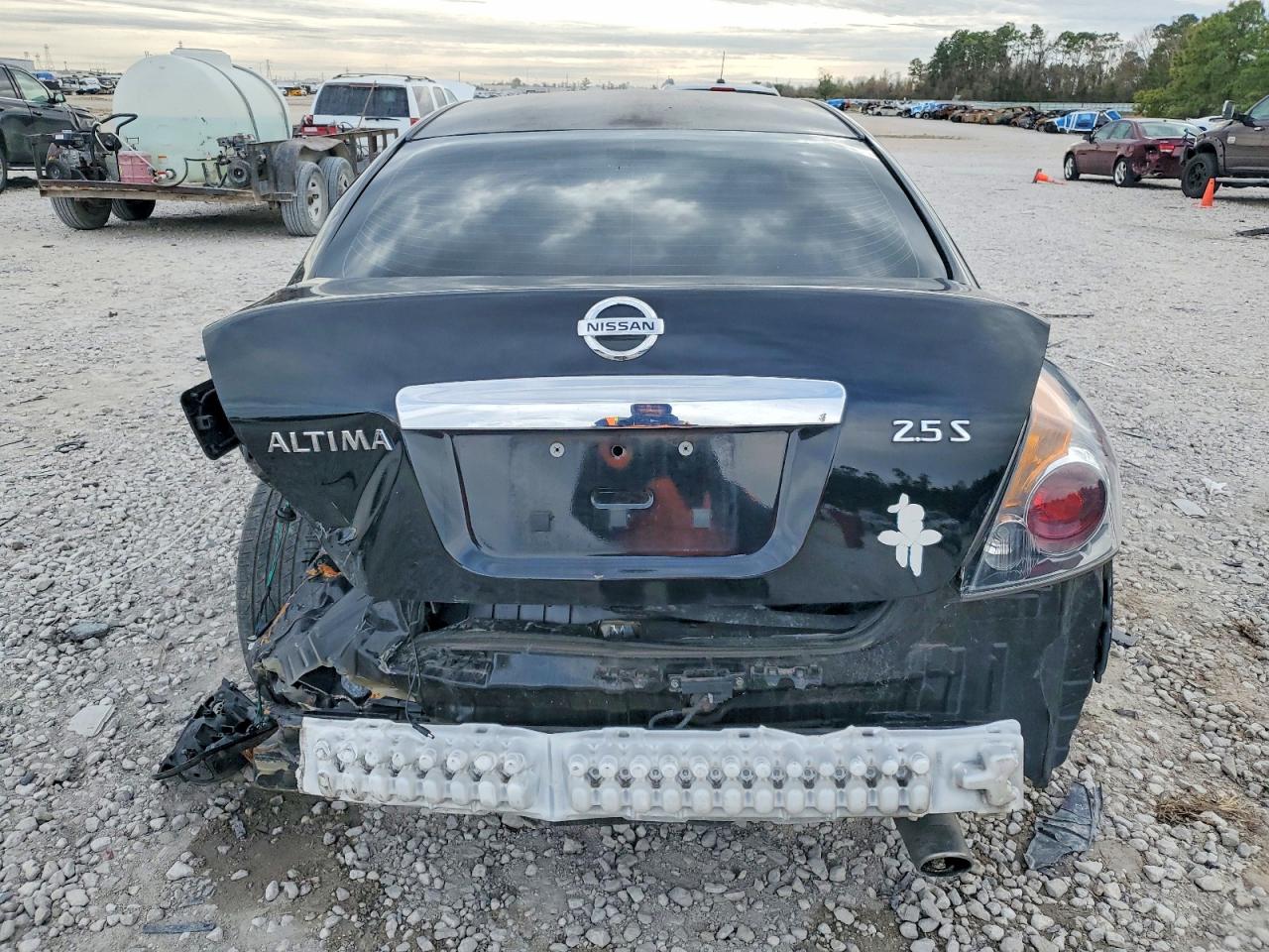 2012 NISSAN ALTIMA BASE photo 6
