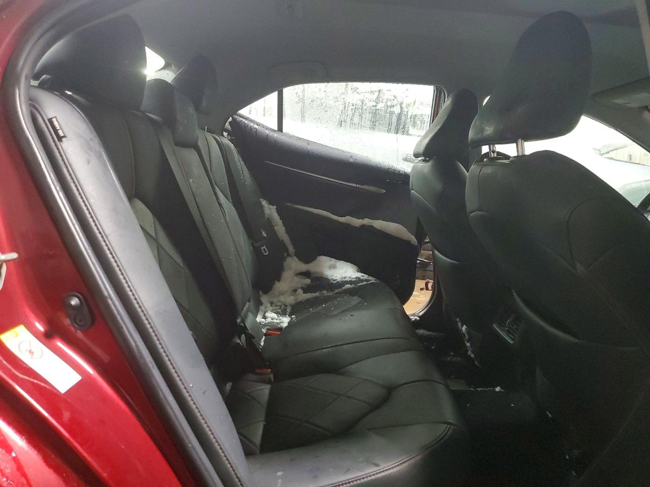 2018 TOYOTA CAMRY HYBRID photo 10