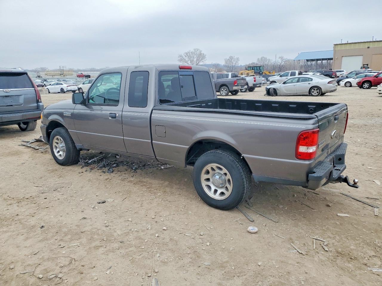 2011 FORD RANGER SUPER CAB photo 2