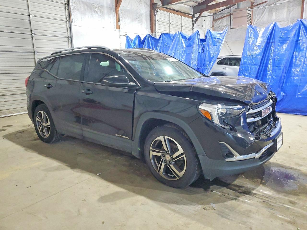 2019 GMC TERRAIN SLT photo 10