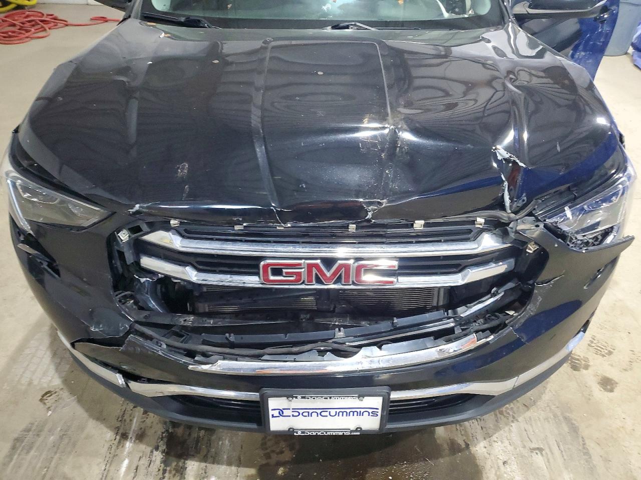 2019 GMC TERRAIN SLT photo 34