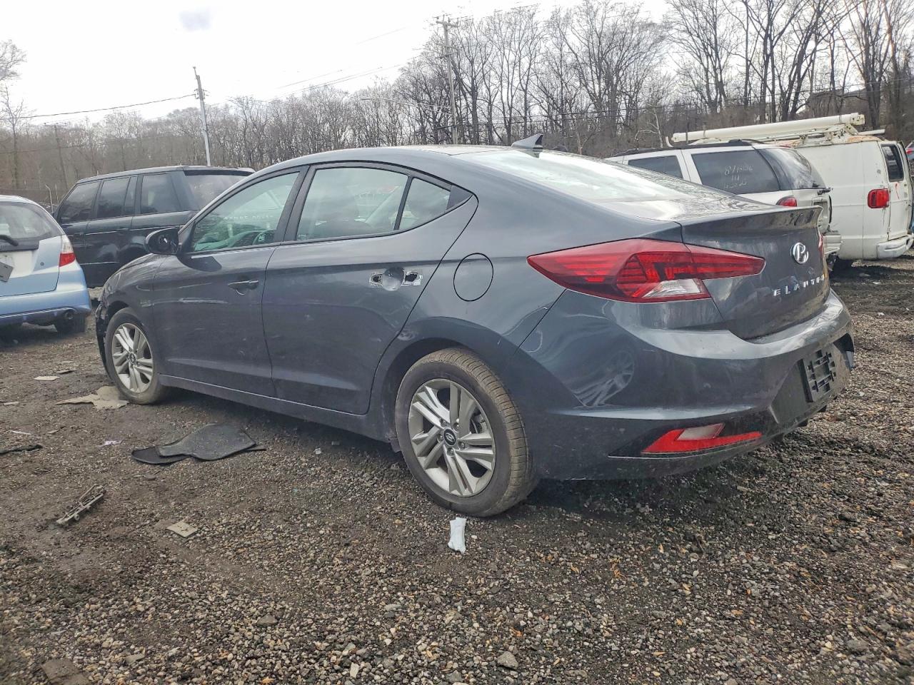 2020 HYUNDAI ELANTRA SEL photo 2