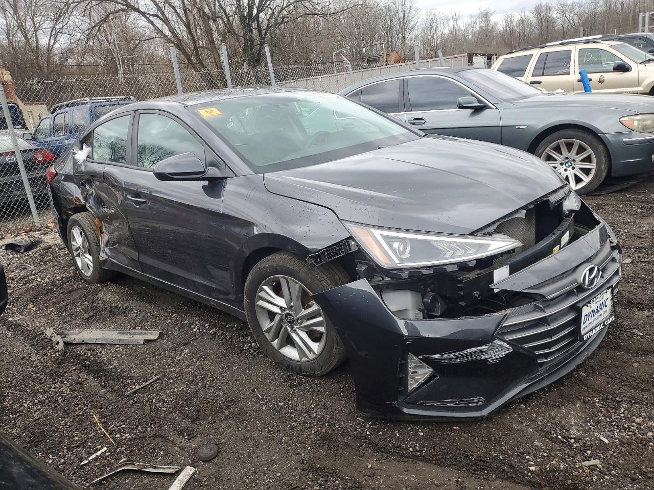 2020 HYUNDAI ELANTRA SEL photo 4
